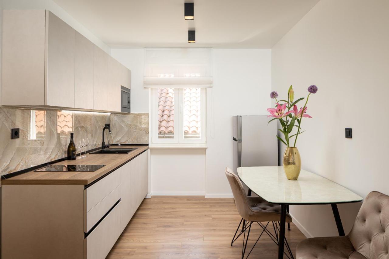 Luxury Accomodation Duje Сплит Екстериор снимка