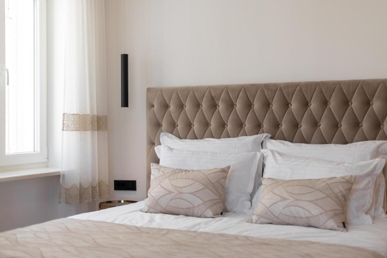 Luxury Accomodation Duje Сплит Екстериор снимка