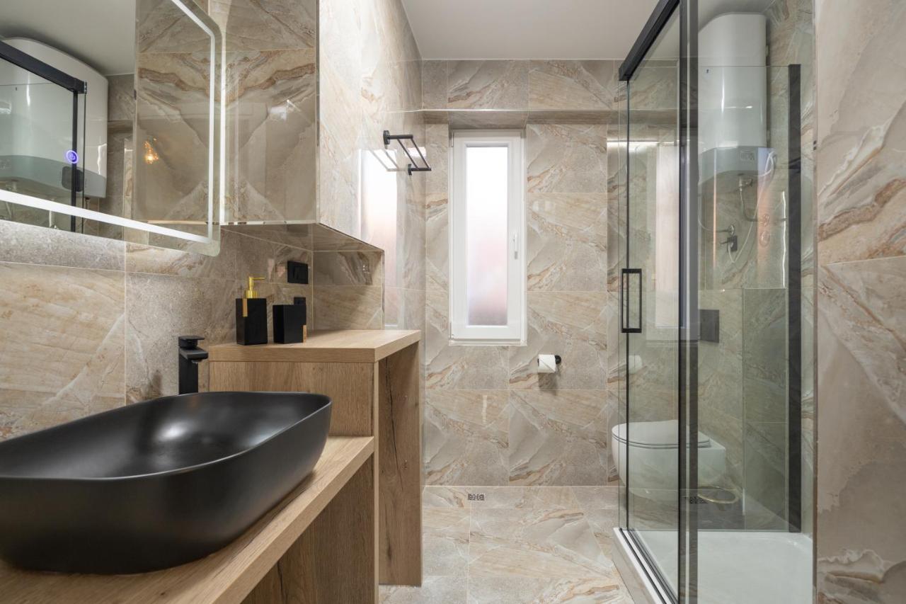 Luxury Accomodation Duje Сплит Екстериор снимка