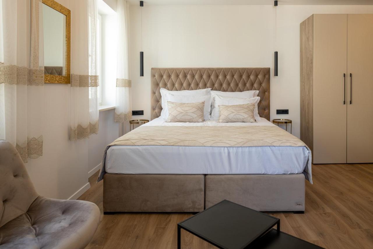 Luxury Accomodation Duje Сплит Екстериор снимка