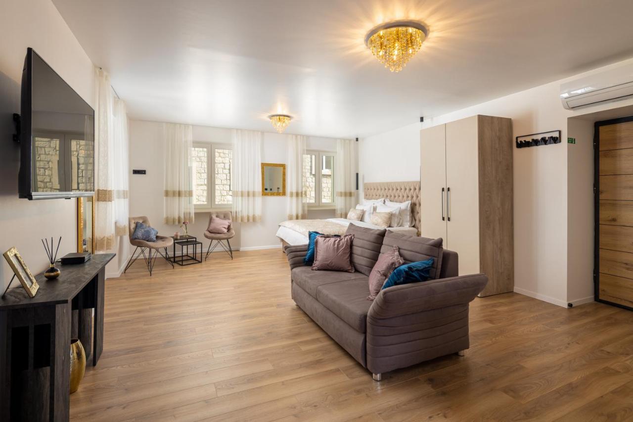 Luxury Accomodation Duje Сплит Екстериор снимка