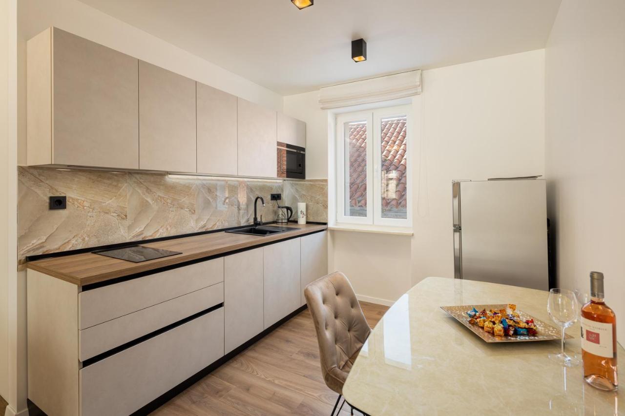 Luxury Accomodation Duje Сплит Екстериор снимка